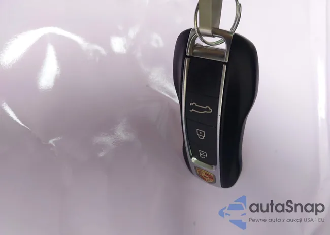 WP1AB2AY7KDA61273: 44302137