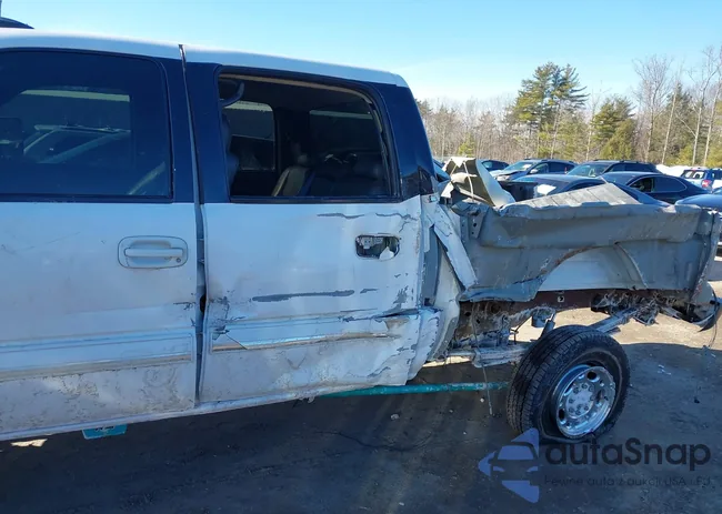 1GCGK13UX3F178108: 44302140