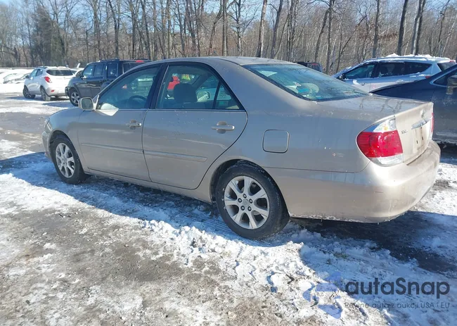 4T1BE30K75U631336: 44302183