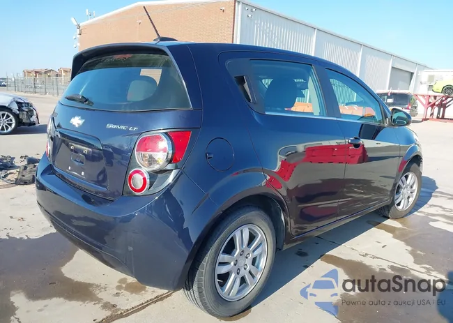 1G1JC6SH3G4166140: 44302324