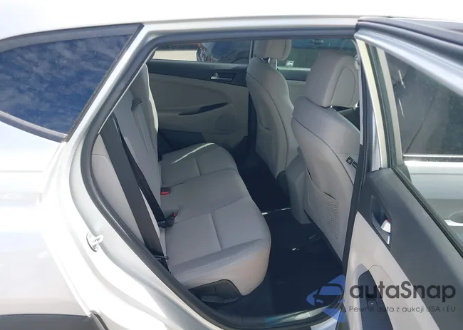 KM8J33A45HU455943: 44302348