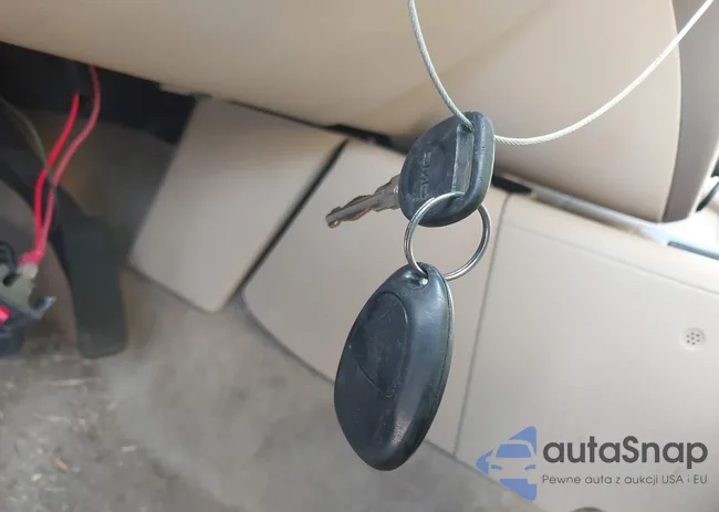 1GKS1KE04CR282996: 44302367