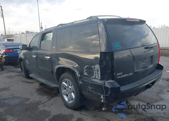 1GKS1KE04CR282996: 44302367