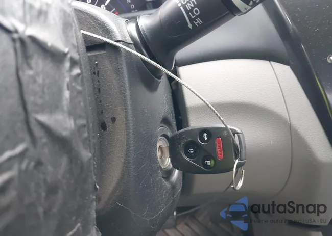 2HGFB2F88DH538025: 44302369