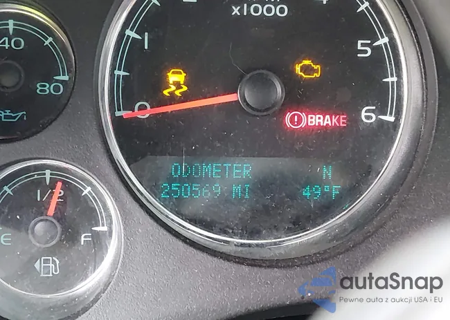 1GKS1EEF4CR303979: 44302390