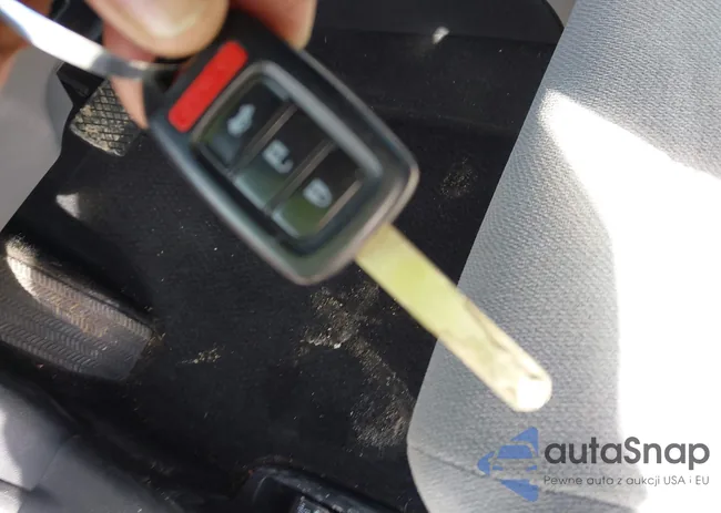 1HGCR2F34DA233171: 44302482