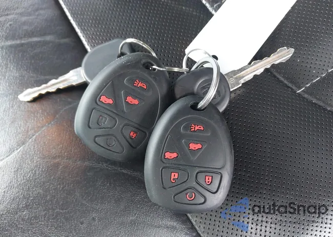 5GAKVBKD8GJ338581: 44302499