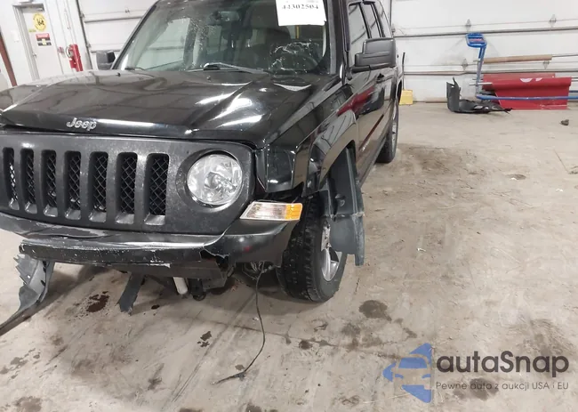 1C4NJPBA0GD687615: 44302504