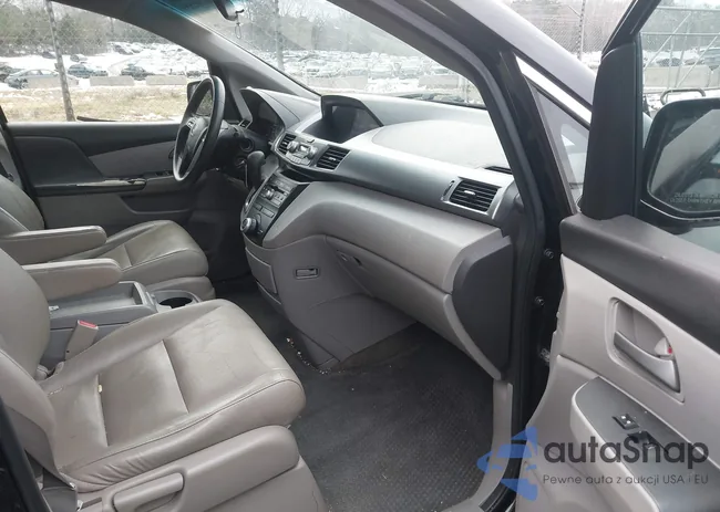 5FNRL5H49CB133851: 44302559