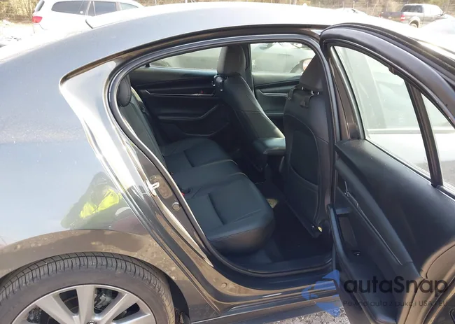 3MZBPABM6PM366799: 44302570