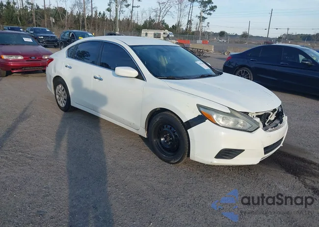 1N4AL3AP5GC242774: 44301660