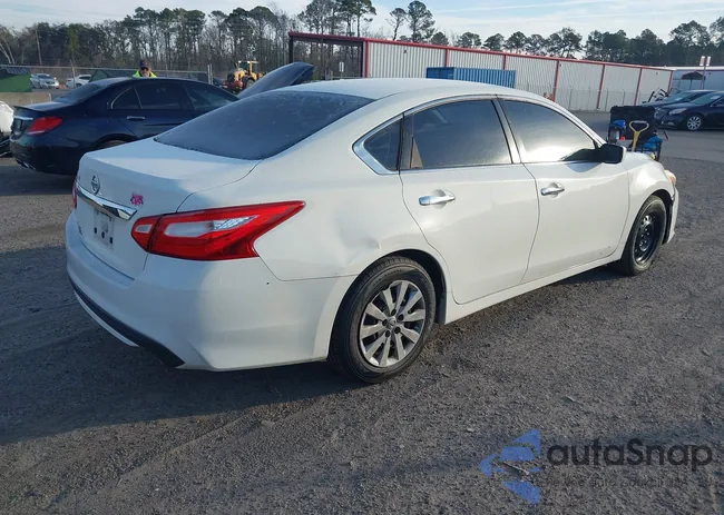 1N4AL3AP5GC242774: 44301660