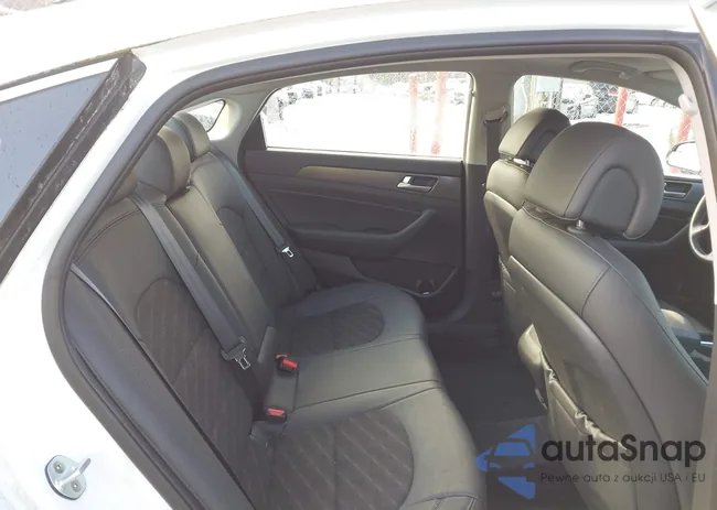 5NPE34AF1GH372158: 44301700