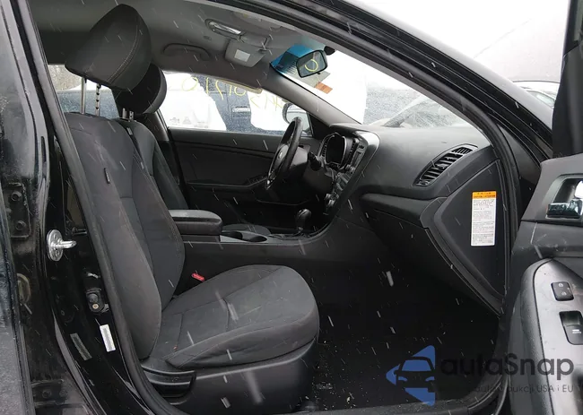 KNAGM4AD4D5061885: 44301710