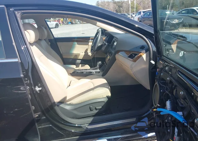 5NPE34AF1FH096448: 44301718