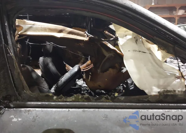 1C4RJKBG6P8876366: 44301726