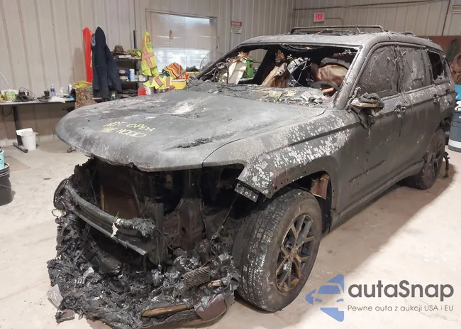 1C4RJKBG6P8876366: 44301726