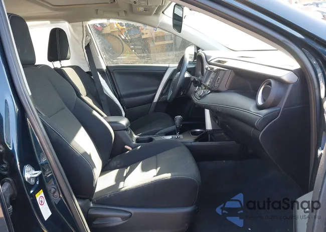 2T3RFREVXHW678924: 44301747