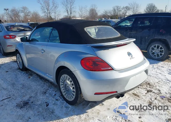 3VW517AT5FM812112: 44301767