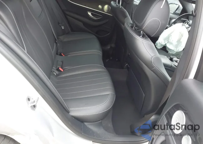 W1KZF6JB1LA773265: 44301903