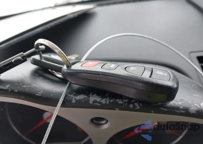 JN1AZ34D76M330859: 44301972