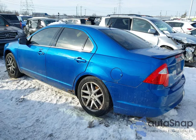 3FAHP0JA8BR232540: 44301993