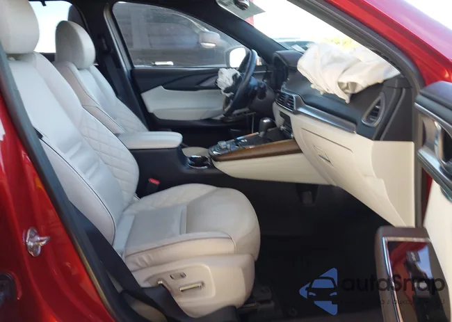 JM3TCBEY0M0500543: 44301997