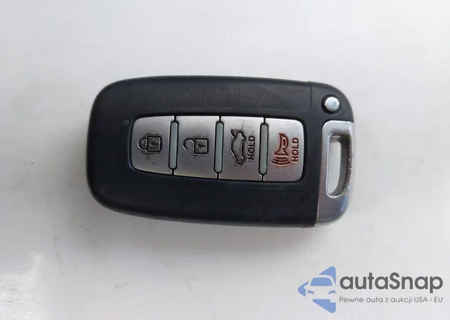 5NPEC4AC7DH565108: 44303044