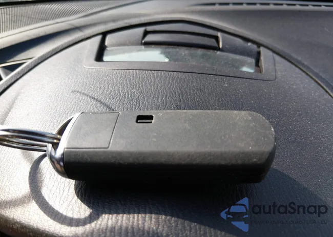 JM1BN1M30H1111836: 44303047