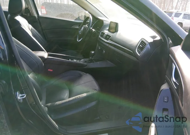 JM1BN1M30H1111836: 44303047