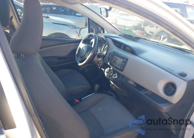 VNKKTUD35FA027586: 44303048