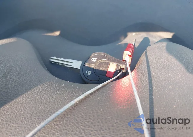 JN8AF5MV4CT107131: 44303067