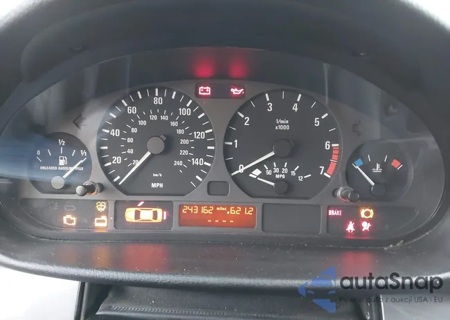 WBAAM3337XCA84844: 44303100