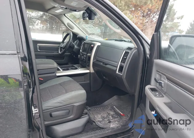 1C6RR7LT4FS525319: 44303109