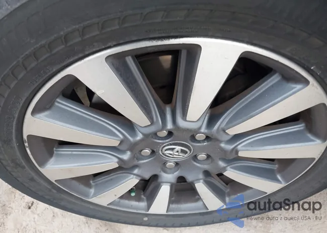 5TDJZ3DC8JS193156: 44303146