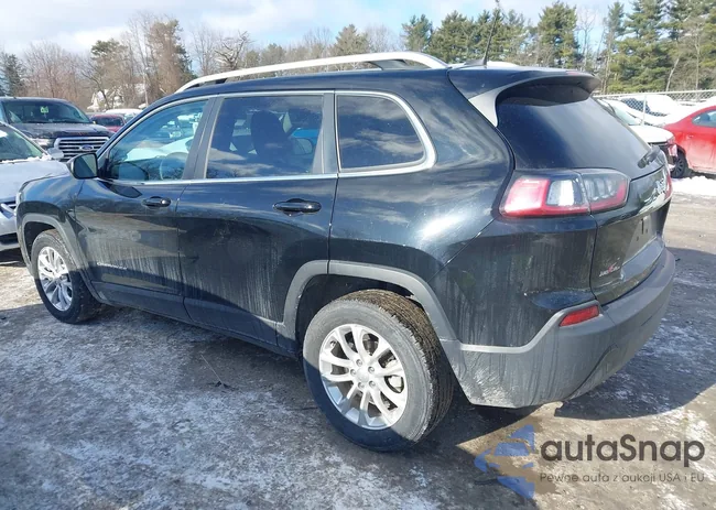 1C4PJLCB9KD370143: 44303147