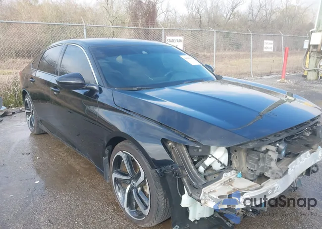 1HGCV1F3XKA148192: 44303152