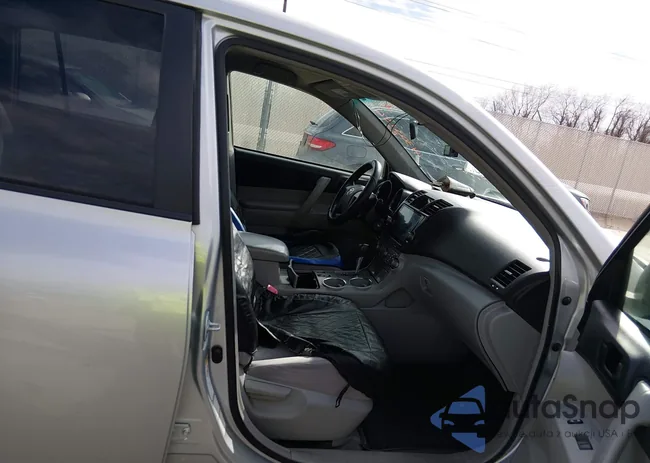 JTEBK3EH2A2155279: 44303156