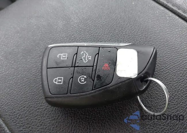 3GTUUCE8XPG290095: 44303312