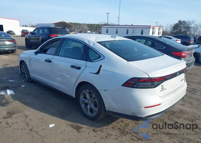 1HGCY1F28PA033709: 44303400