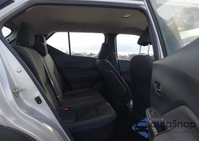 3N1CP5CU8KL511842: 44303420