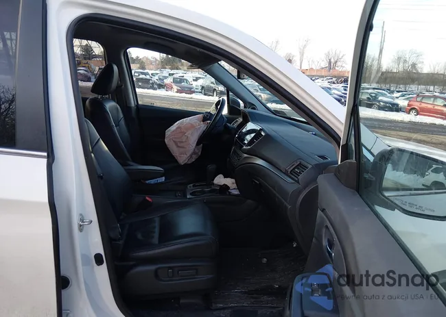 5FNYF6H58KB027441: 44303505