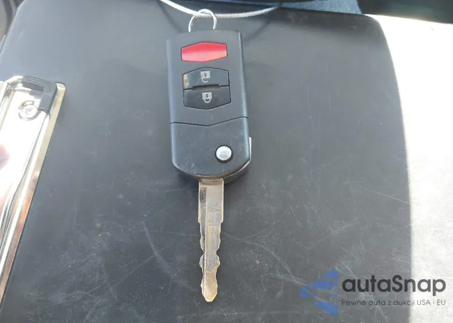 JM1BL1K66B1424657: 44303509