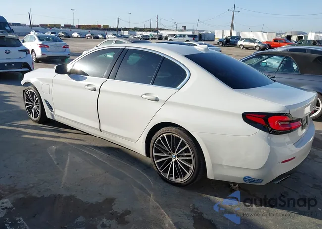 WBA13AG08MCF44449: 44303520