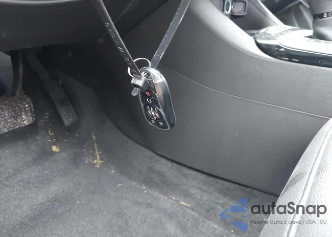 KL47LBEP1SB085326: 44303563