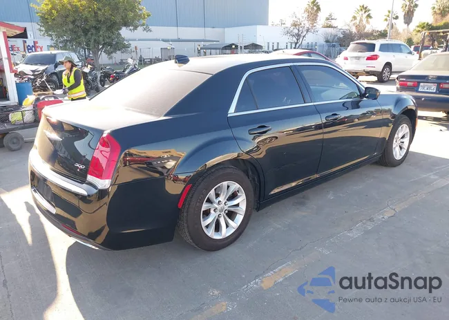 2C3CCAAG8FH931974: 44303608