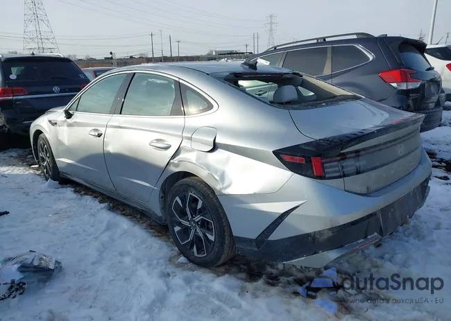 KMHL64JAXRA401956: 44302631