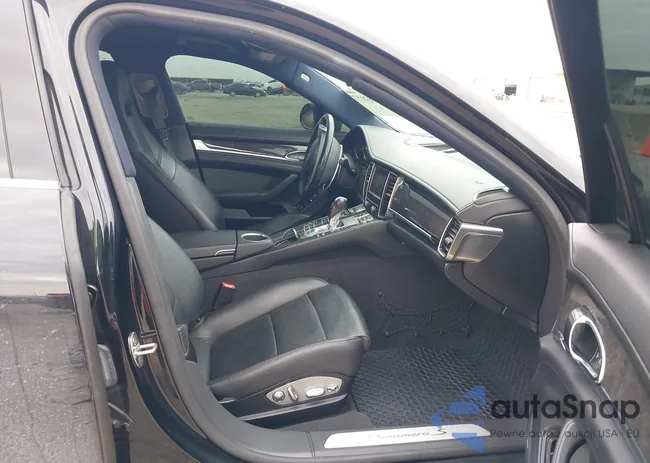 WP0AB2A73DL060283: 44302657