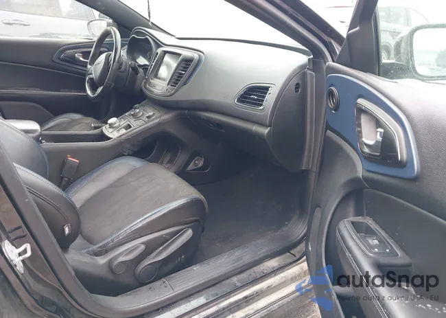 1C3CCCBG2FN582179: 44302683