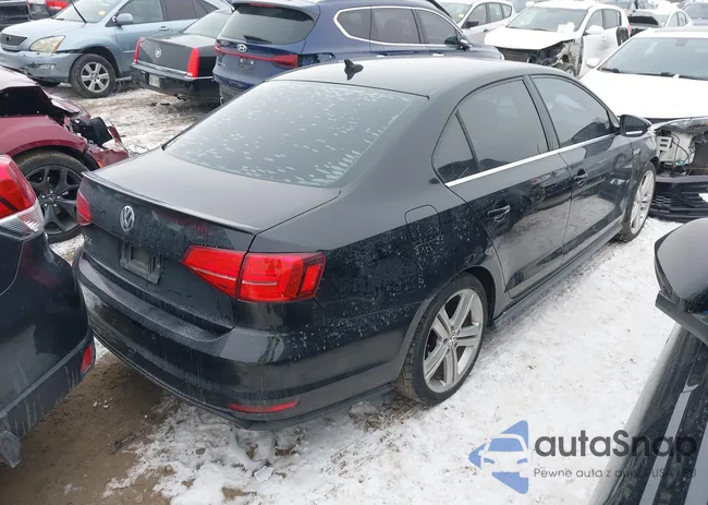 3VW4T7AJ9HM201510: 44302704